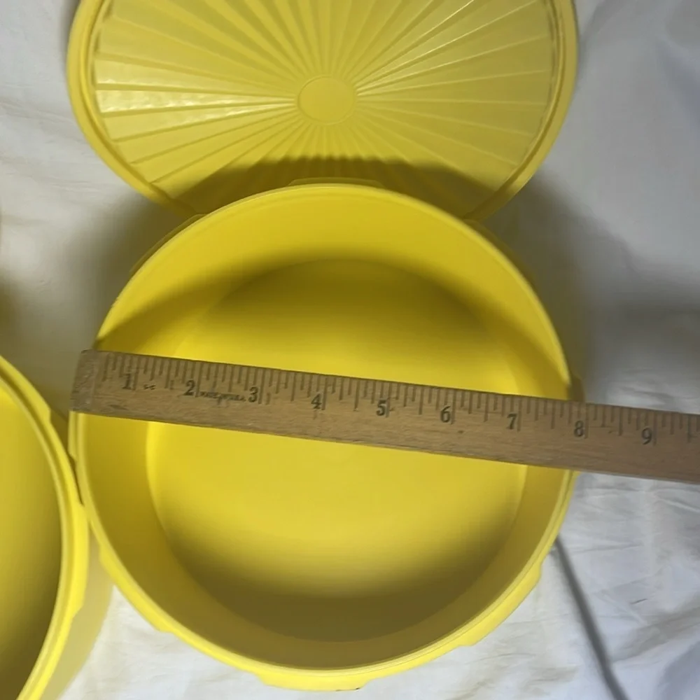 2 Vintage Tupperware